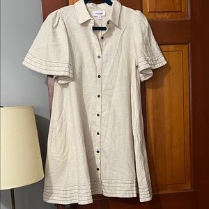 Eesome Cream Button-Down Dress with side pockets